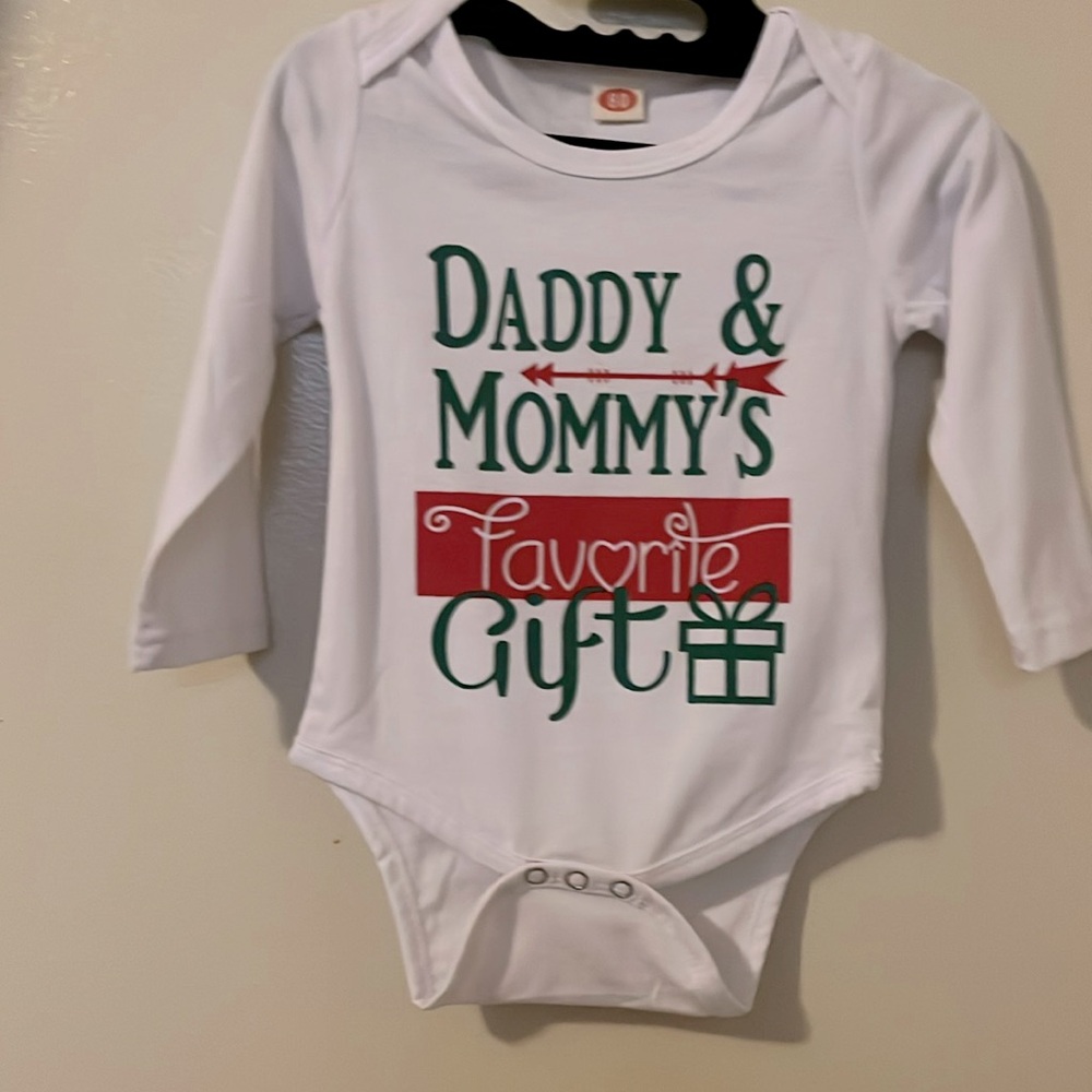 Newborn Onesie “Daddy & Mommy’s Favorite Gift “